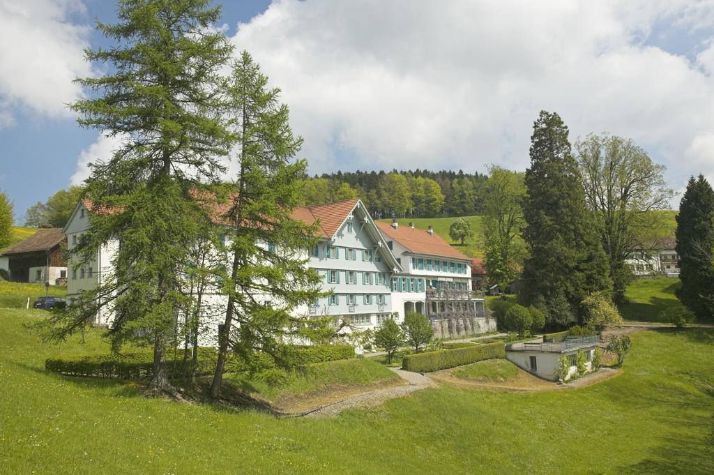 Gasthof Gyrenbad Turbenthal Eksteriør bilde